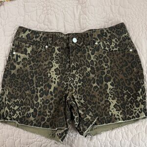 Leopard Print Denim Shorts - Brown/Black